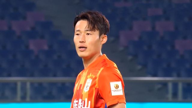 射击大奖赛焦点战：齐鲁雄狮队强势反弹庐州雷豹队，客场强势带走胜利。定位球制造杀机(全国大奖赛直播)