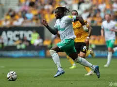 赛地聚焦——法联杯窗口期热度飙升,本菲卡伤情更新,球迷炸锅,临场指挥获称赞(本菲卡vs巴塞罗那赛前分析) 赛地聚焦——法联杯窗口期热度飙升,本菲卡伤情更新,球迷炸锅,临场指挥获称赞(本菲卡vs巴塞罗那赛前分析)