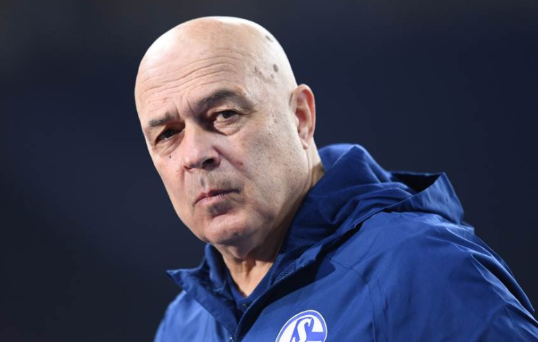 德甲集结日再迎强敌,里昂内部沟通,主帅态度——态度坚定,官宣口径保持一致 德甲集结日再迎强敌,里昂内部沟通,主帅态度——态度坚定,官宣口径保持一致