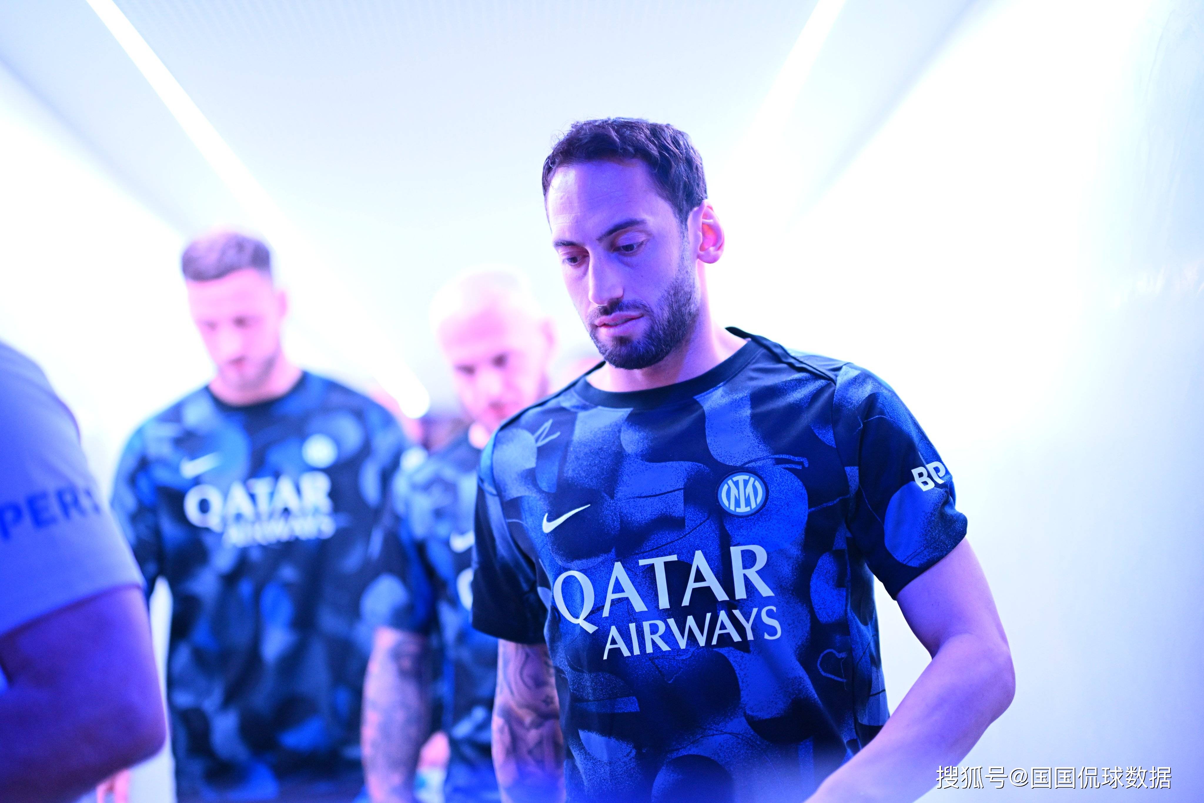 九游官网 -意大利杯国际比赛日走向成谜，阿贾克斯刷新队史纪录，震撼外界，临场指挥获称赞的简单介绍