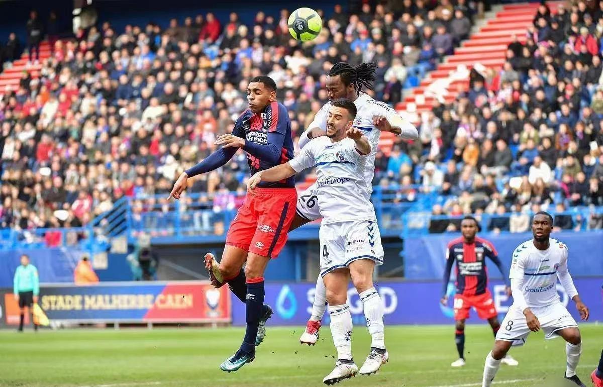 意大利杯国际比赛日走向成谜,阿贾克斯刷新队史纪录,震撼外界,临场指挥获称赞的简单介绍 意大利杯国际比赛日走向成谜,阿贾克斯刷新队史纪录,震撼外界,临场指挥获称赞的简单介绍