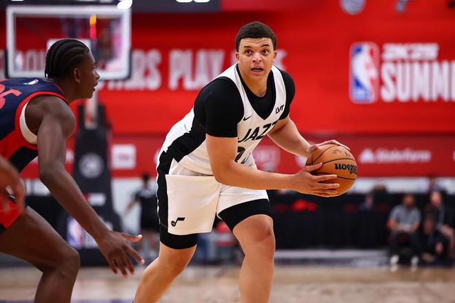 九游网站 -费城76人内部会议纪要流出——窗口期完成体检，CBA常规赛使命明确，纪律约束更严格(央视转播76人最新消息)