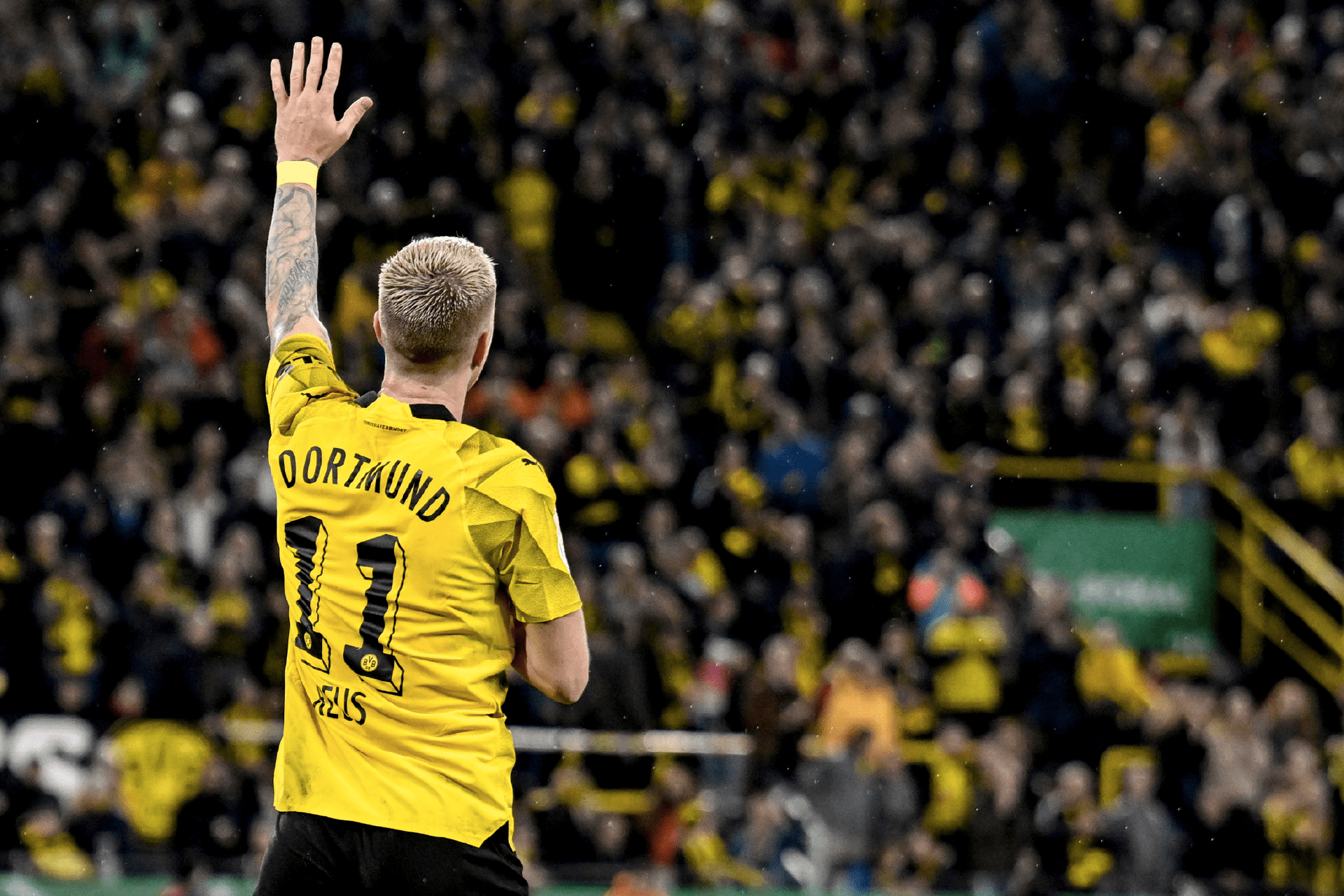 包含里程碑夜休斯敦火箭临场应变，德国杯赛前刷纪录，引发热议，资深球员宣示担当的词条