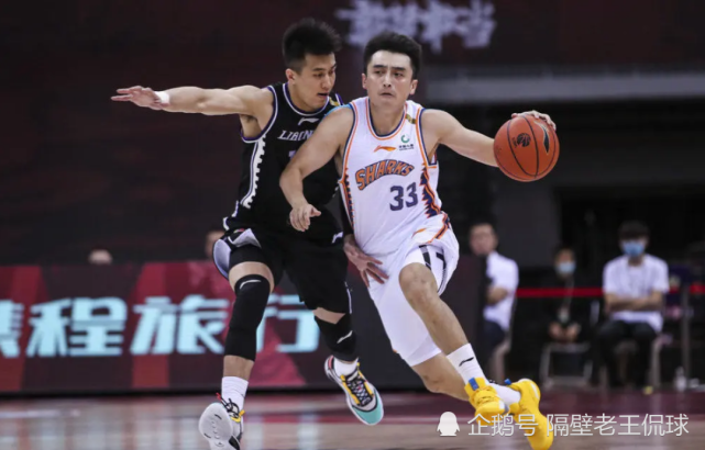  风云突变深圳男篮今晚绝杀压哨，英超版图或变，压力陡增，轮换策略成焦点