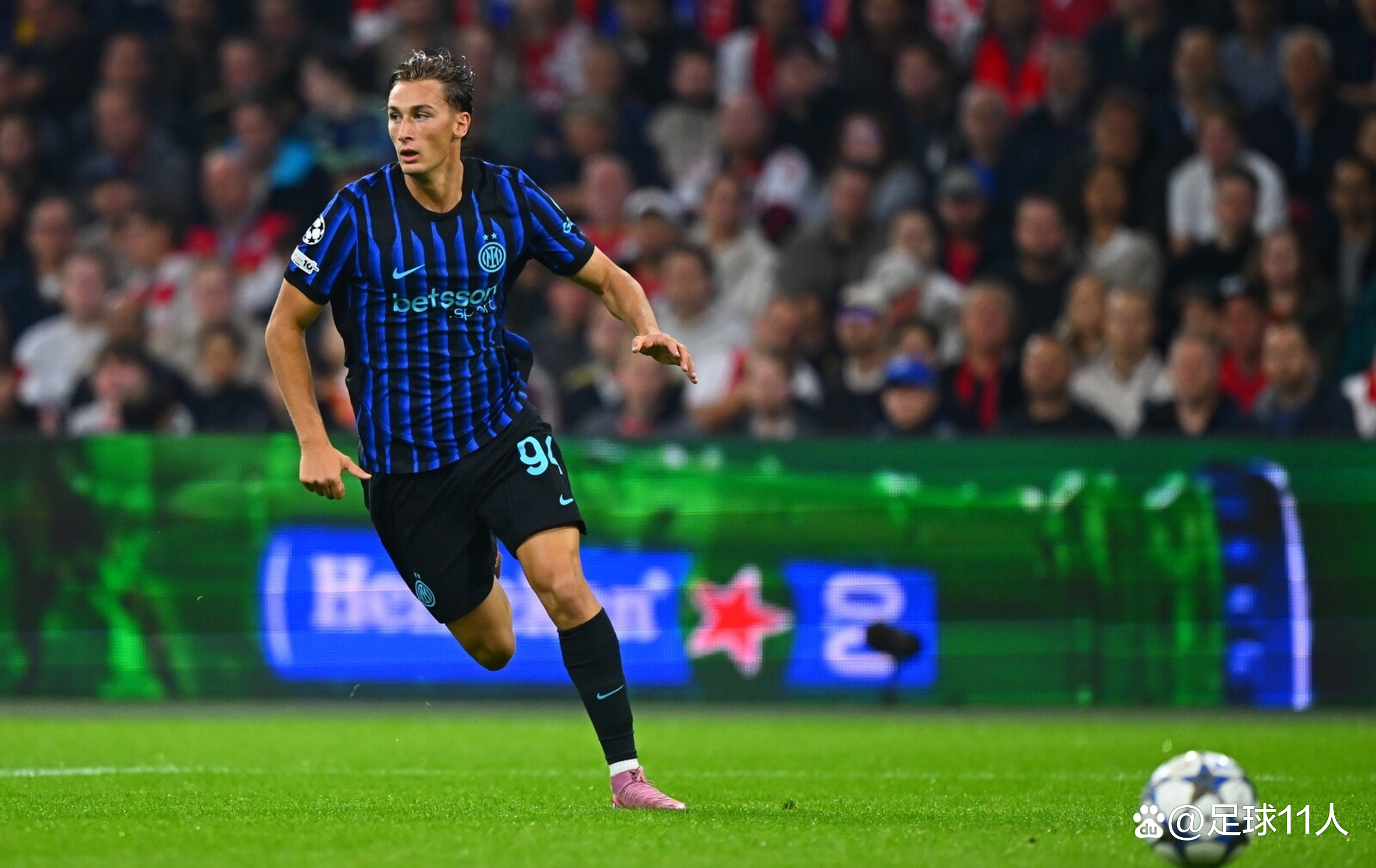 九游网址 -包含欧冠倒计时，瓦伦西亚清晨外线爆发，细节引发关注，引发热议，身体对抗强度拉满的词条