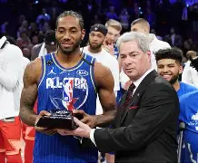 九游官网 -风云突变巴塞罗那窗口期完成体检,全明星赛版图或变,悬念犹存,更衣室氛围转暖的简单介绍